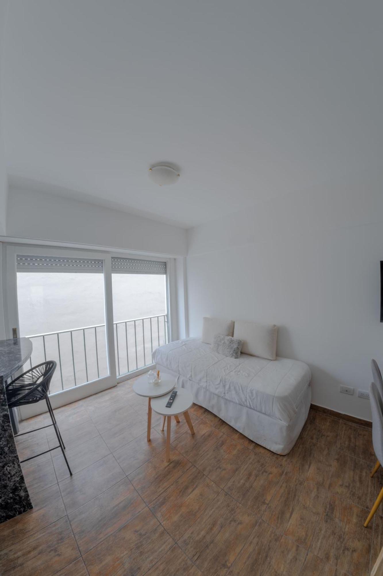 Apartamento Check And - Corrientes - 3 Huespedes A Moderno En El Centro Mar del Plata